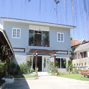 3* Hotel Moon's House