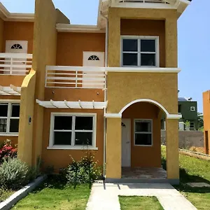 **** Hotel Thevista's Lot749 Jamaica