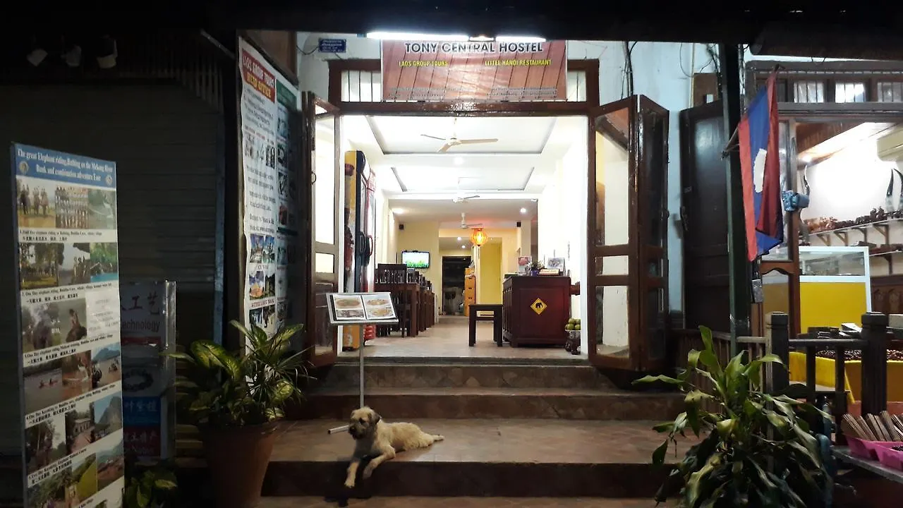 Tony Central Hostel Luang Prabang