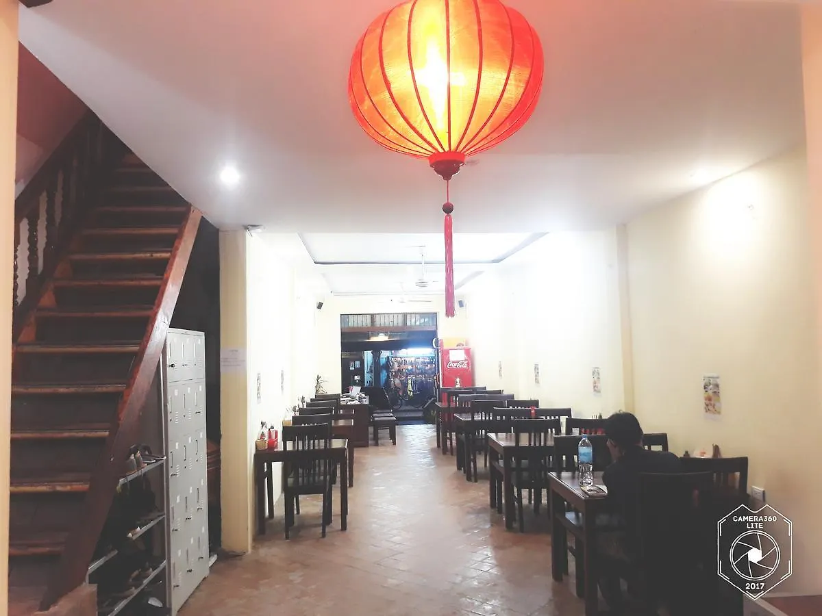 Tony Central Hostel Luang Prabang
